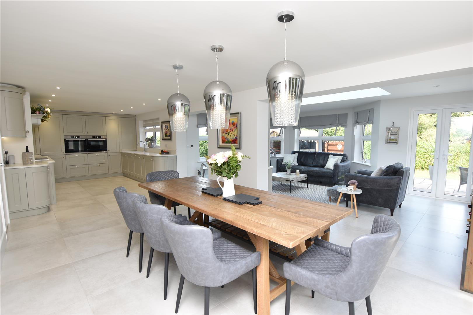 LIVING DINING KITCHEN